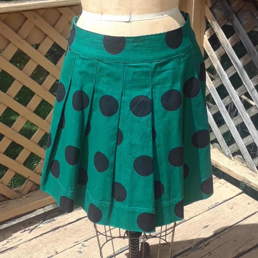 NWOT Cute Polka Dot Rockabilly Skirt H&M size 6